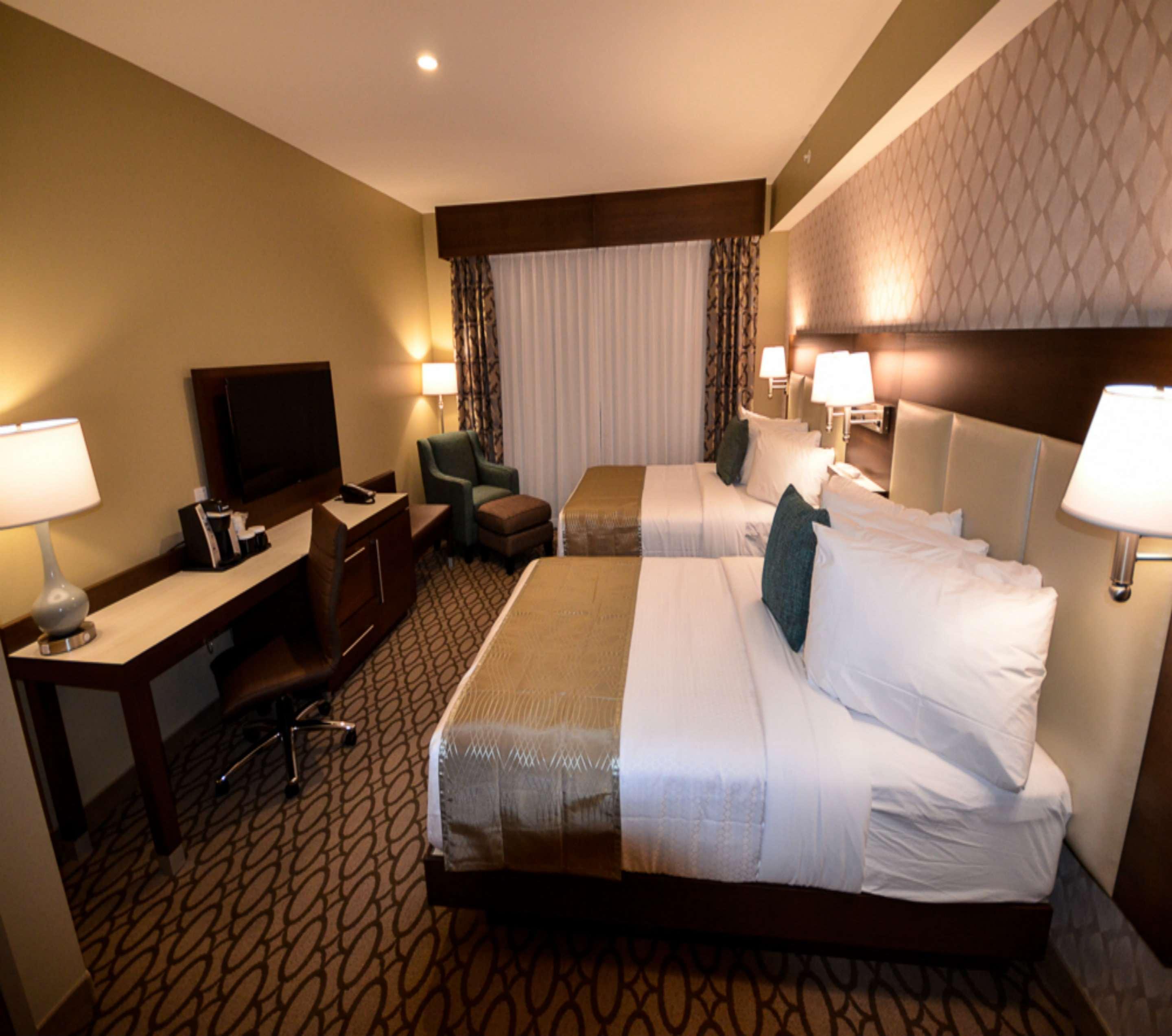 Best Western Plus St. John'S Airport Hotel And Suites Kültér fotó