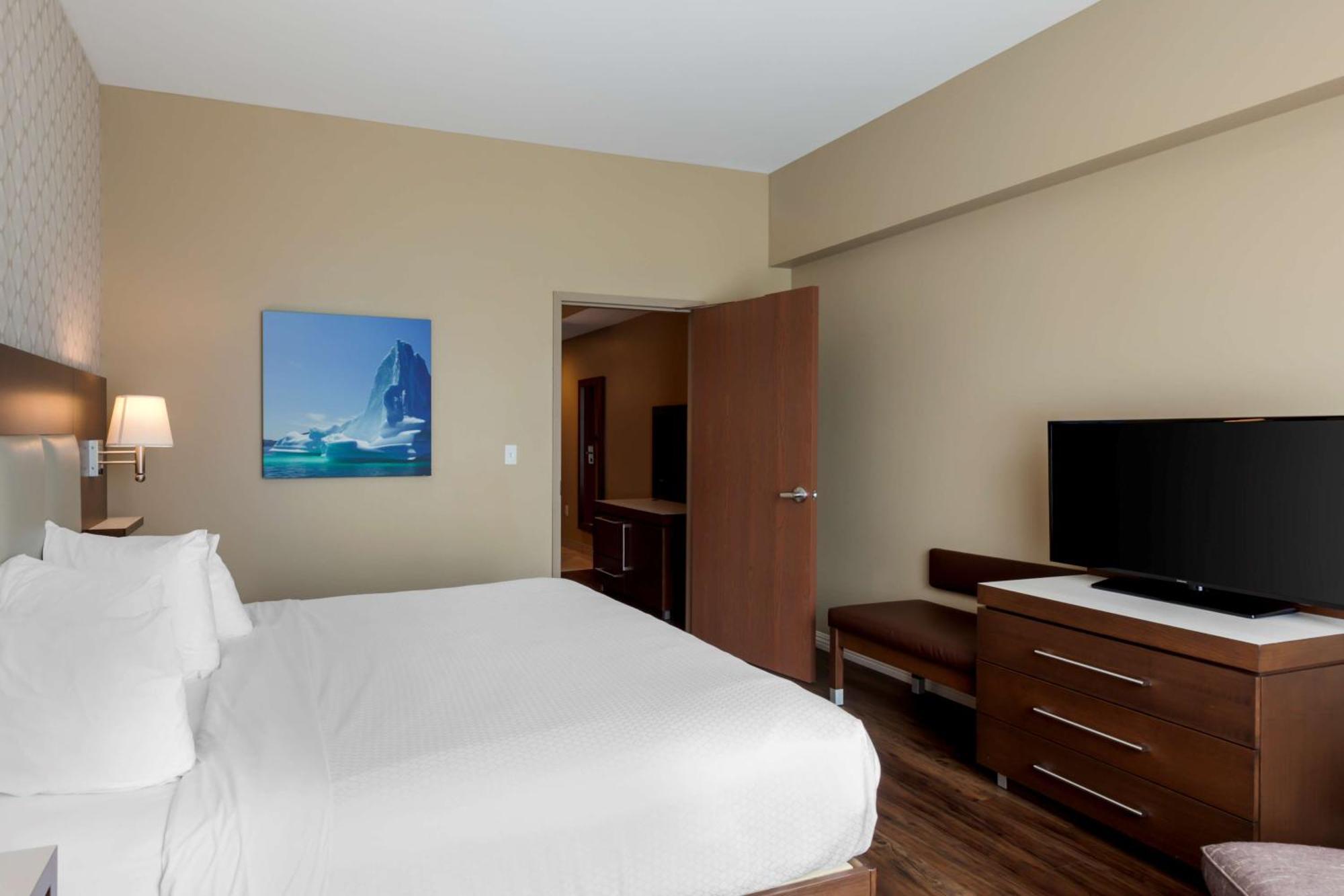 Best Western Plus St. John'S Airport Hotel And Suites Kültér fotó